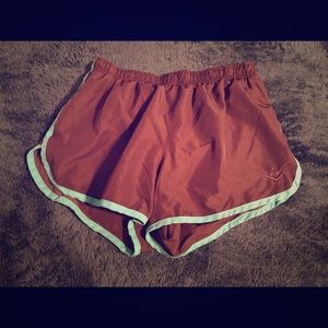 Grey athletic shorts 💕